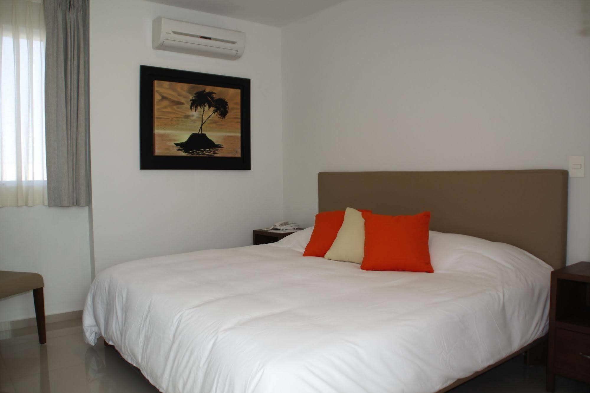 Suites Chapultepec Guadalajara Exteriör bild
