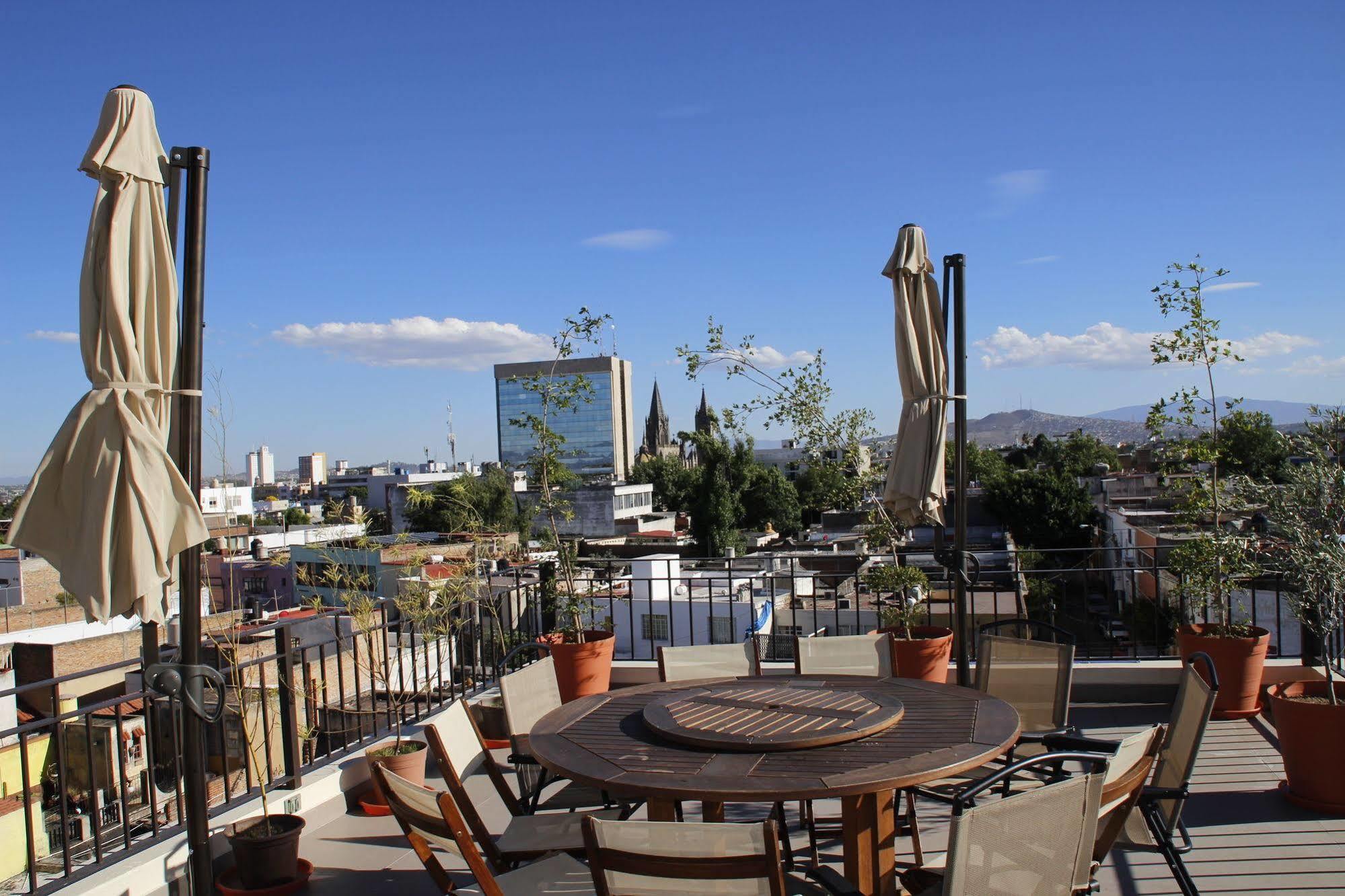 Suites Chapultepec Guadalajara Exteriör bild