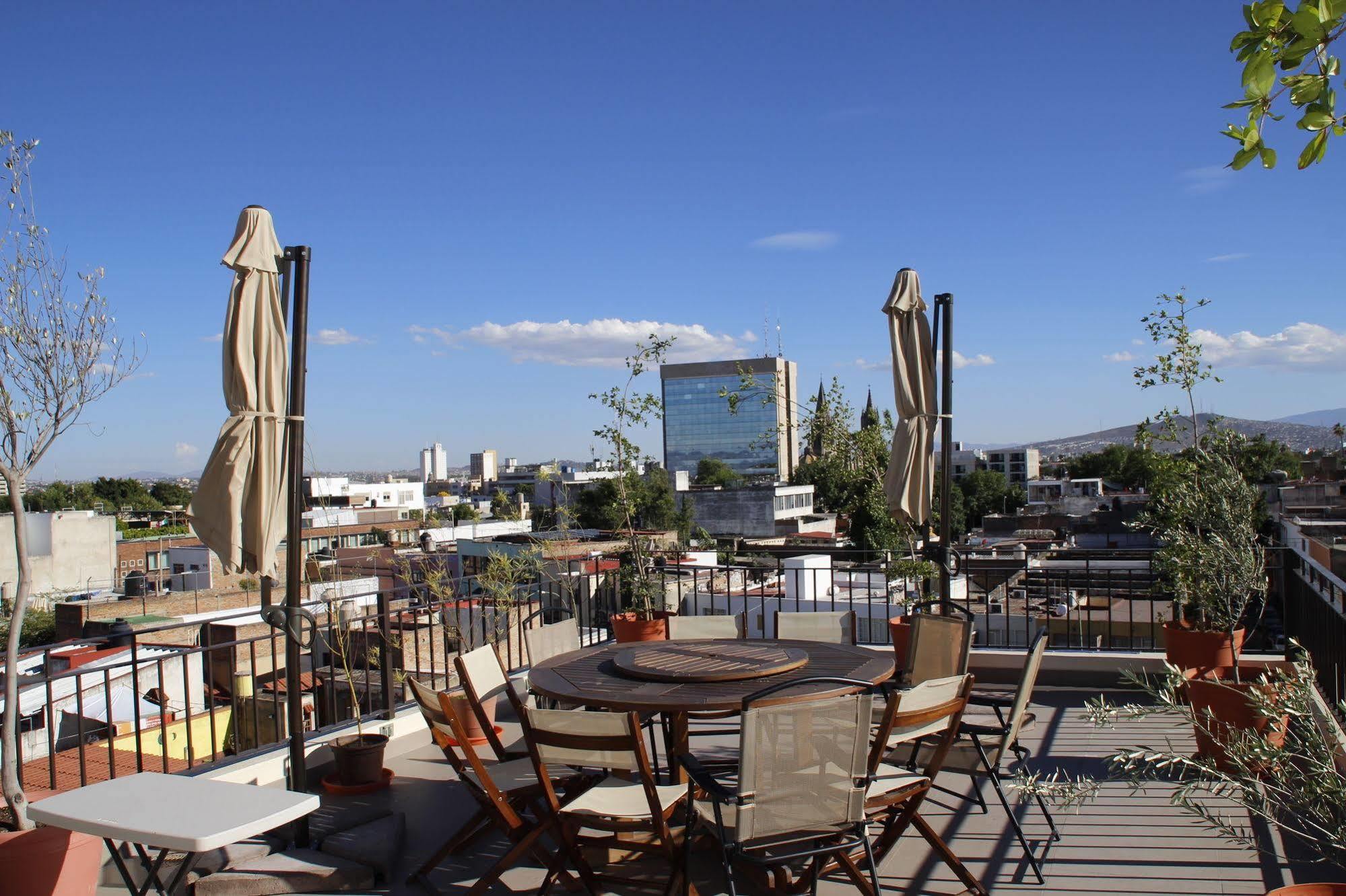 Suites Chapultepec Guadalajara Exteriör bild