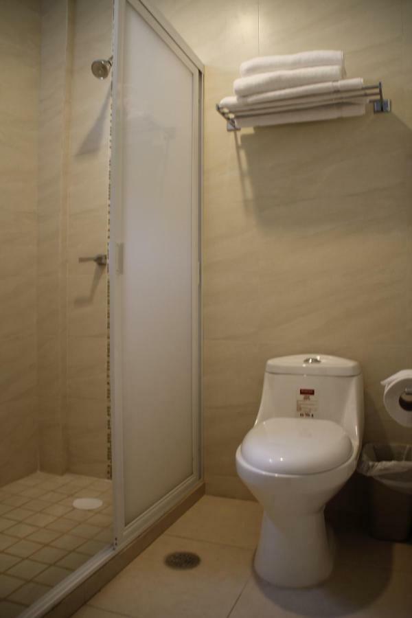 Suites Chapultepec Guadalajara Exteriör bild